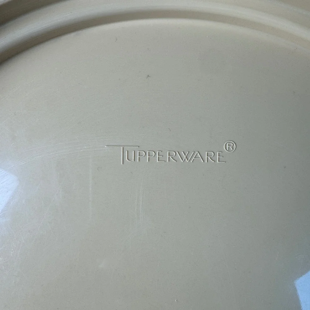Vintage Tupperware Harvest Gold‎ Cake Taker Carrier 1256-3 Yellow USA Made Retro